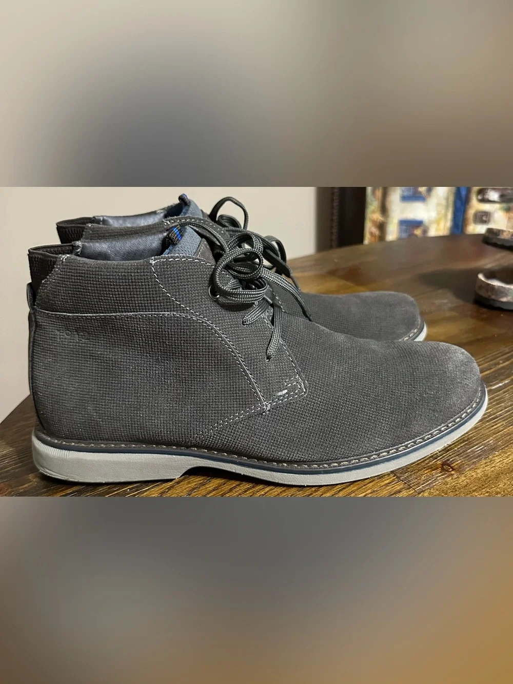 Men's Gray Nunn Bush Casual Chukka Boots New without box
